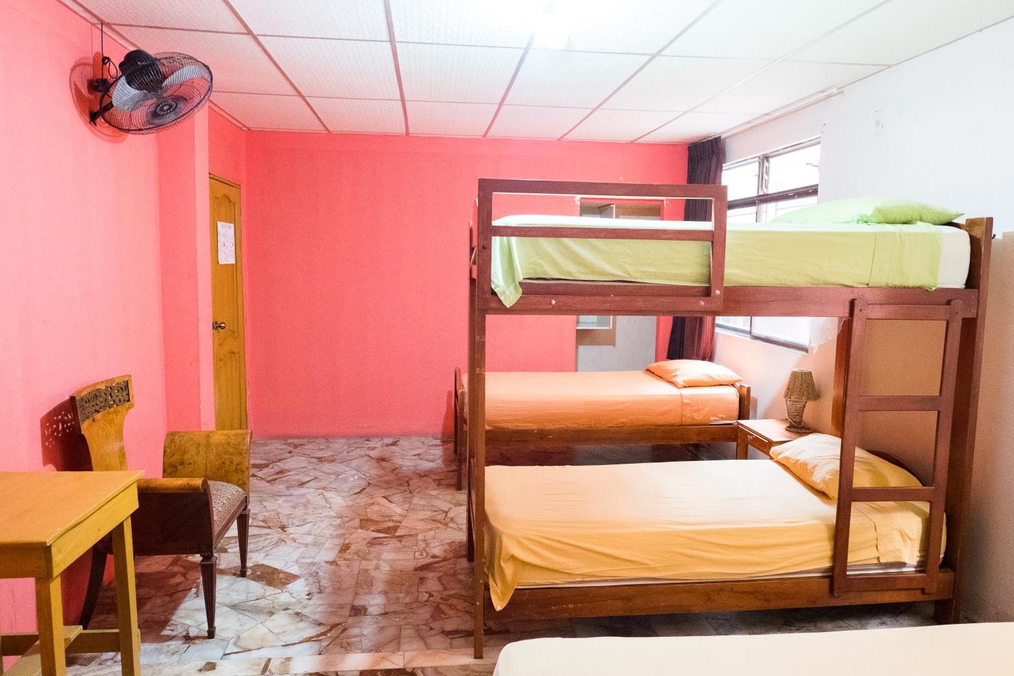 Hostel Nucapacha Guayaquil Buitenkant foto