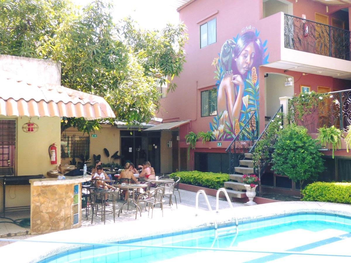 Hostel Nucapacha Guayaquil Buitenkant foto
