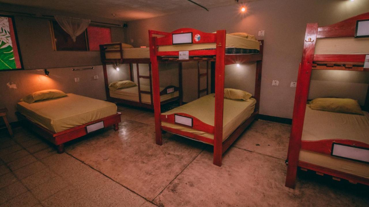 Hostel Nucapacha Guayaquil Buitenkant foto