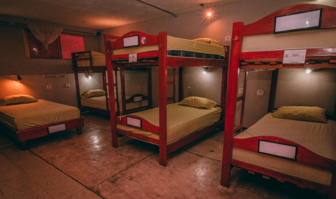 Hostel Nucapacha Guayaquil Buitenkant foto